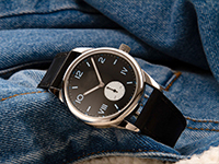 青岛欧米茄手表指定维修点售后服务中心费用价目表